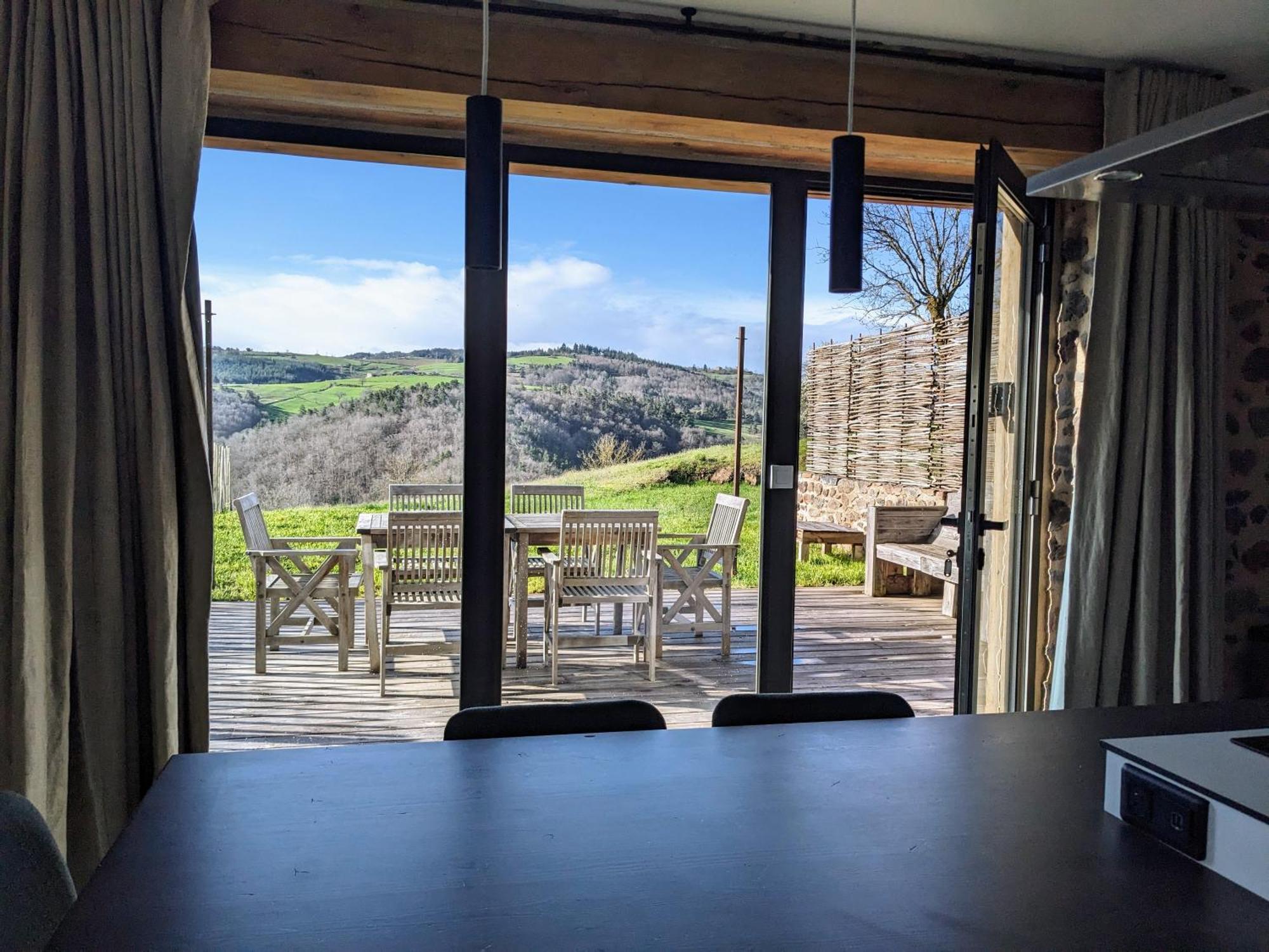 La Grange, Le Hameau Des Volcans - Deconnexion Face A La Vue Saint-Just-pres-Brioude Exterior photo